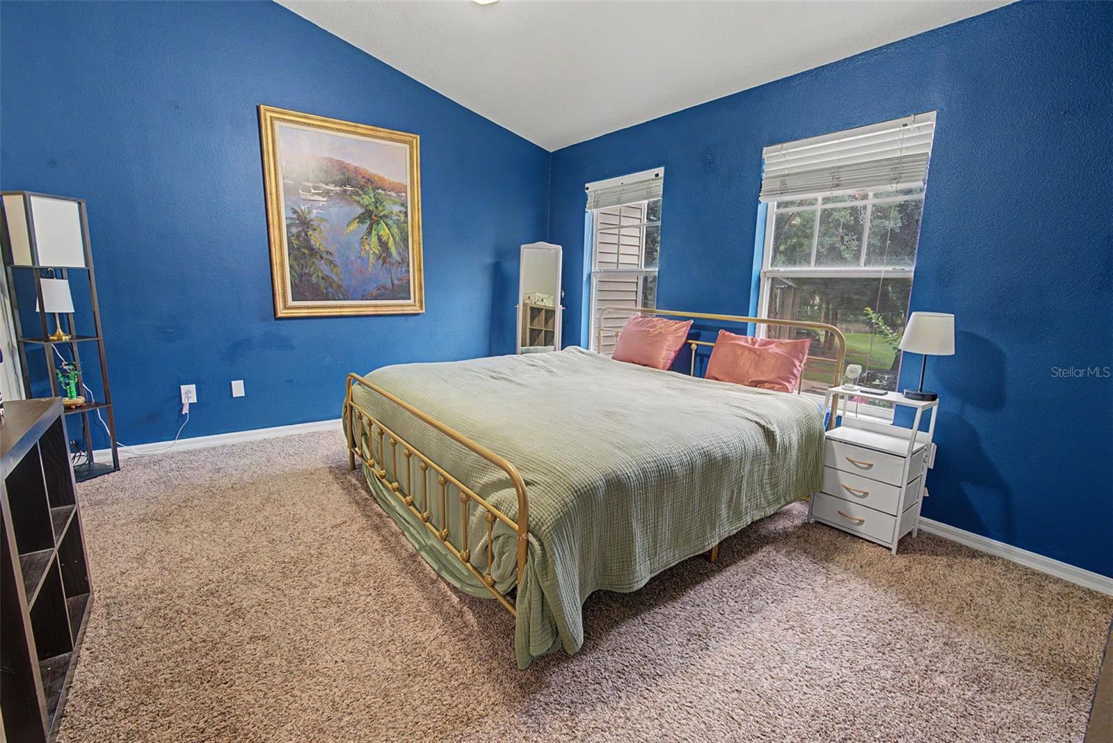 2214 GOLDEN OAK LN