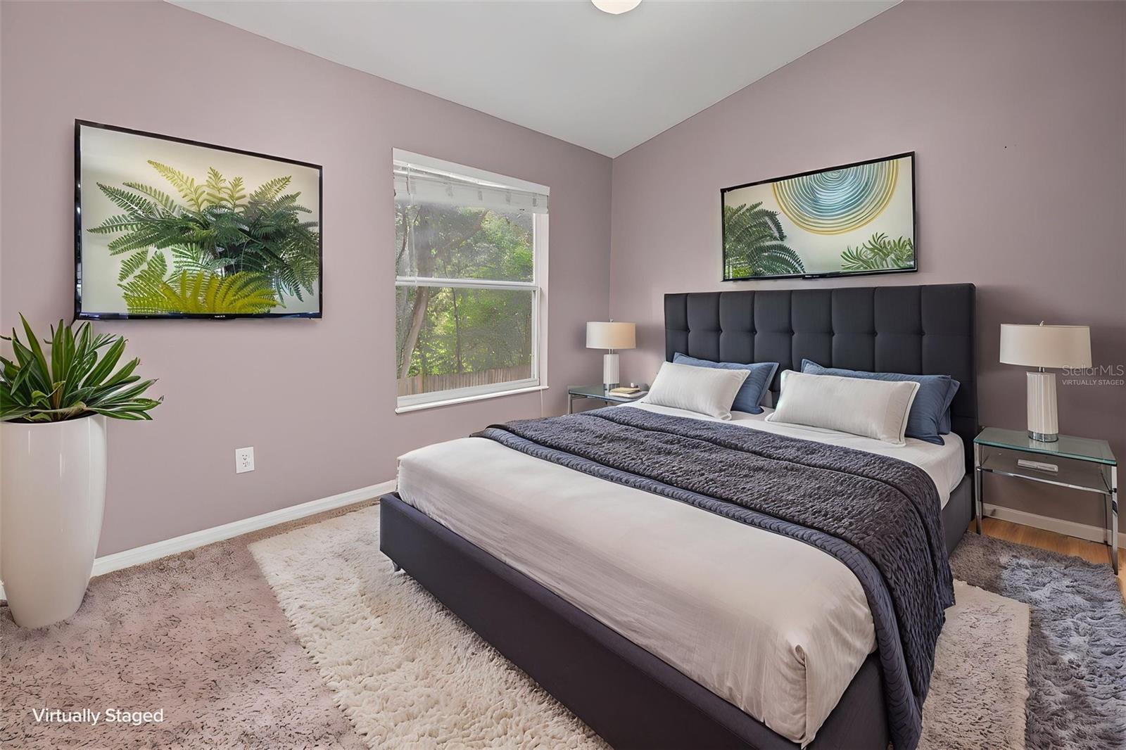 2214 GOLDEN OAK LN