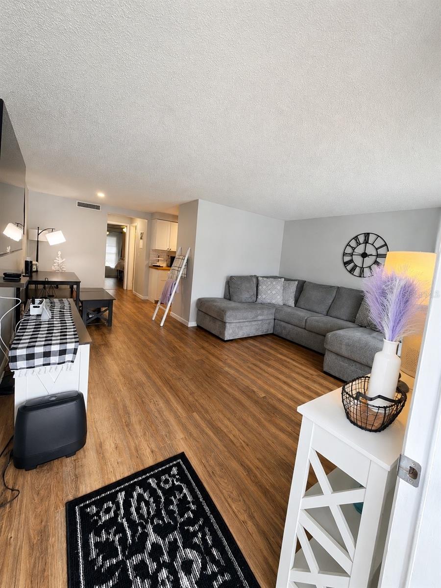 4234 SHELDON PL