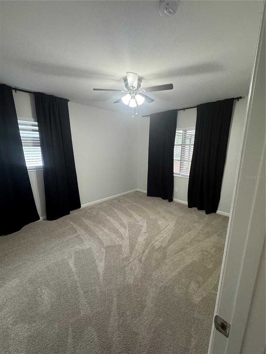 5608 GATEWAY DR