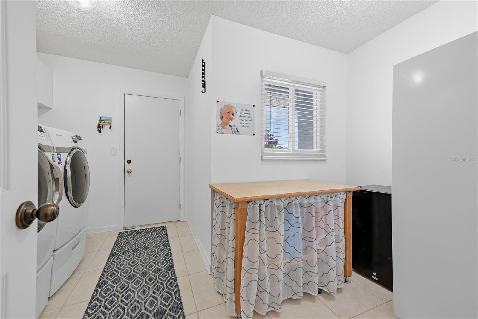 1803 NEW BEDFORD DR