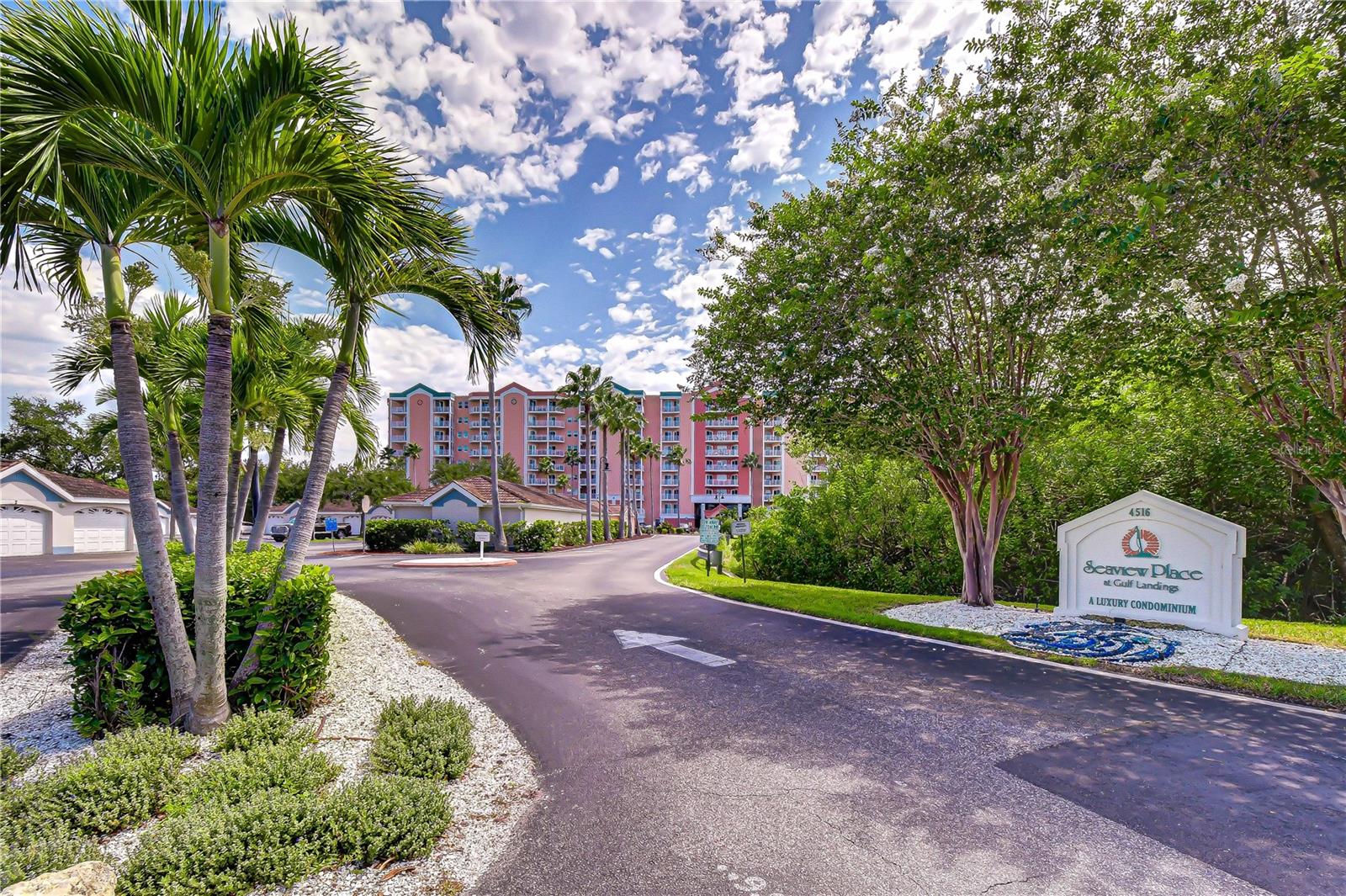 4516 SEAGULL DR #318