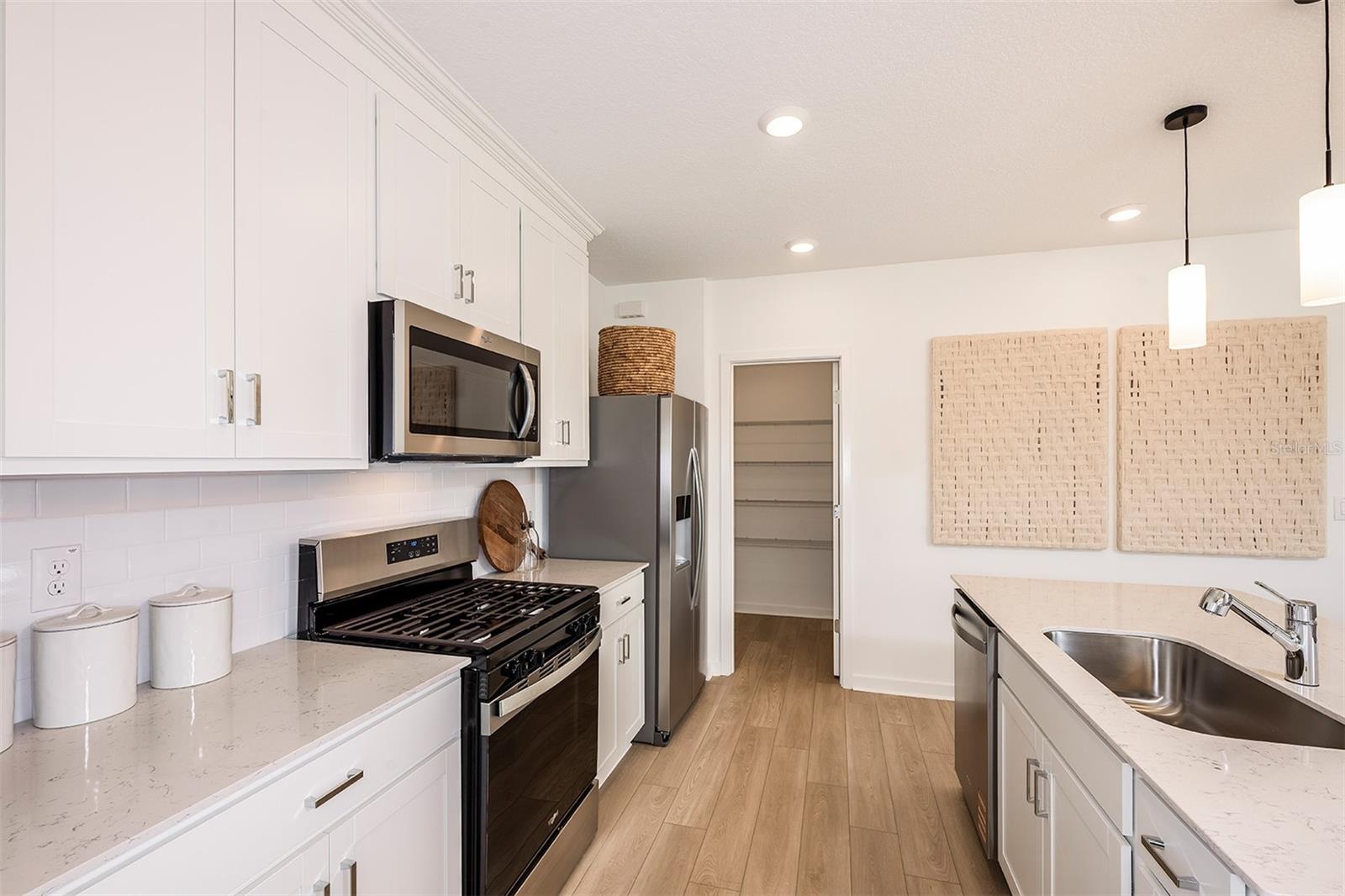 36905 RIO GRANDE DR