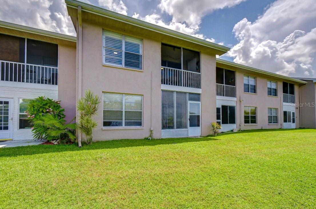 4925 MYRTLE OAK DR #25