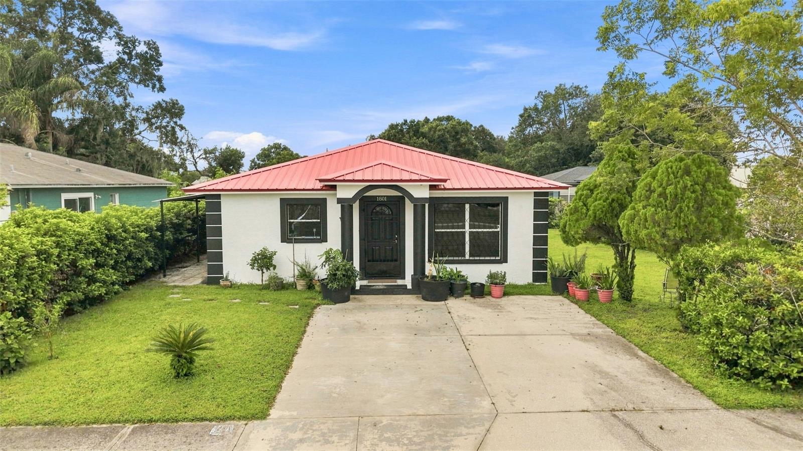 1801 BETHUNE DR
