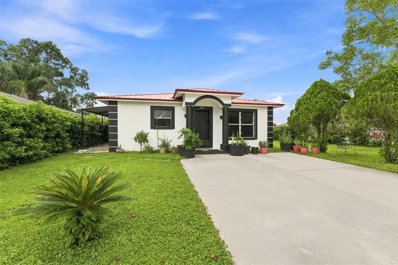 1801 BETHUNE DR