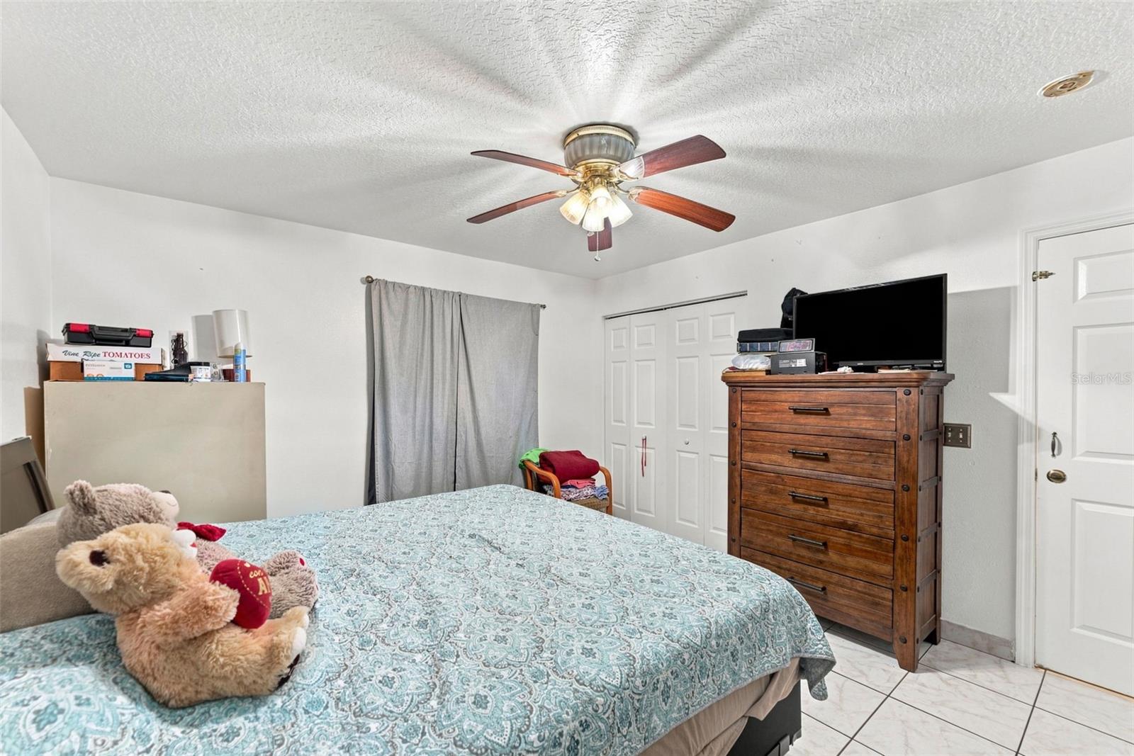 1801 BETHUNE DR