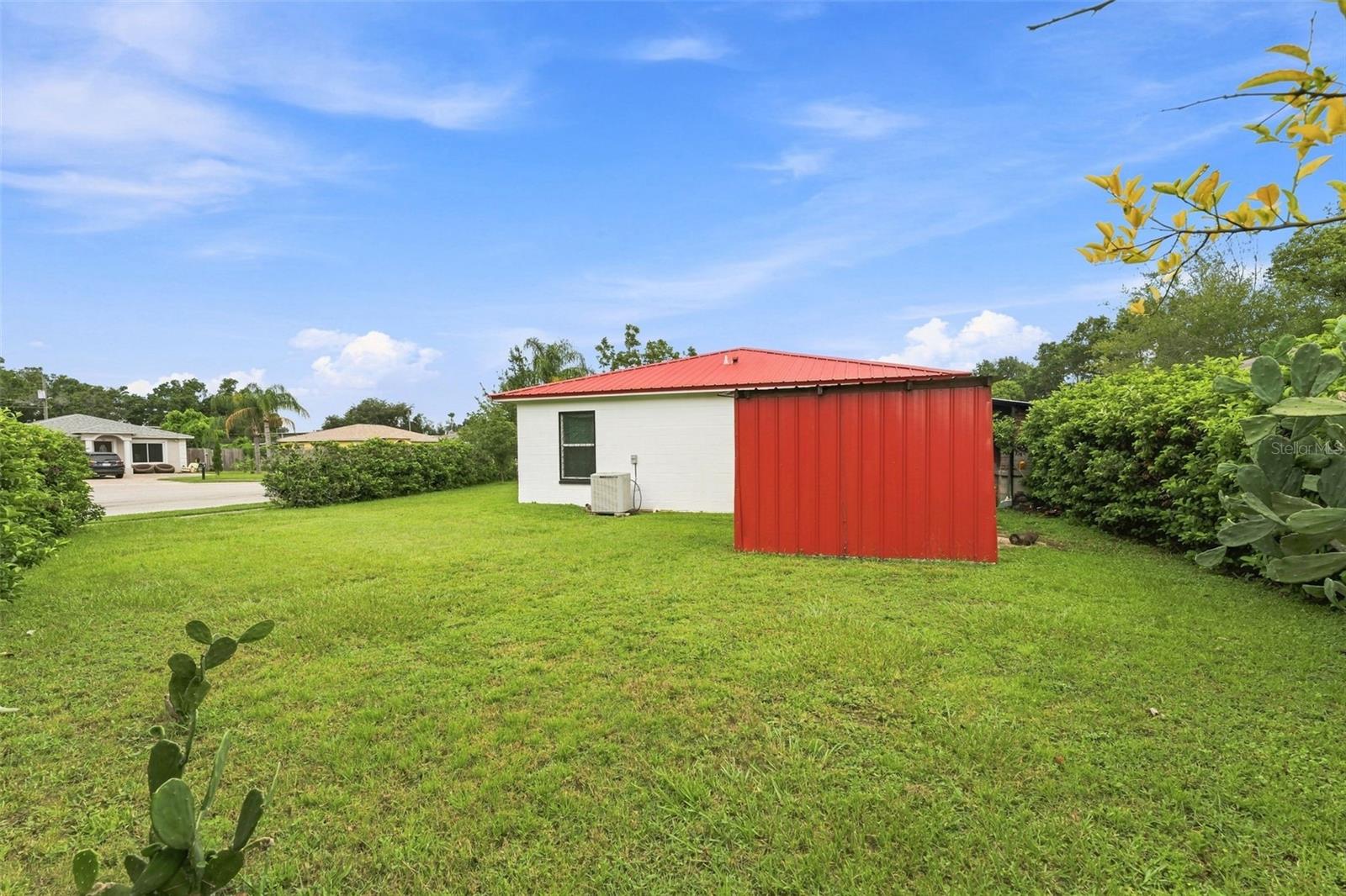 1801 BETHUNE DR