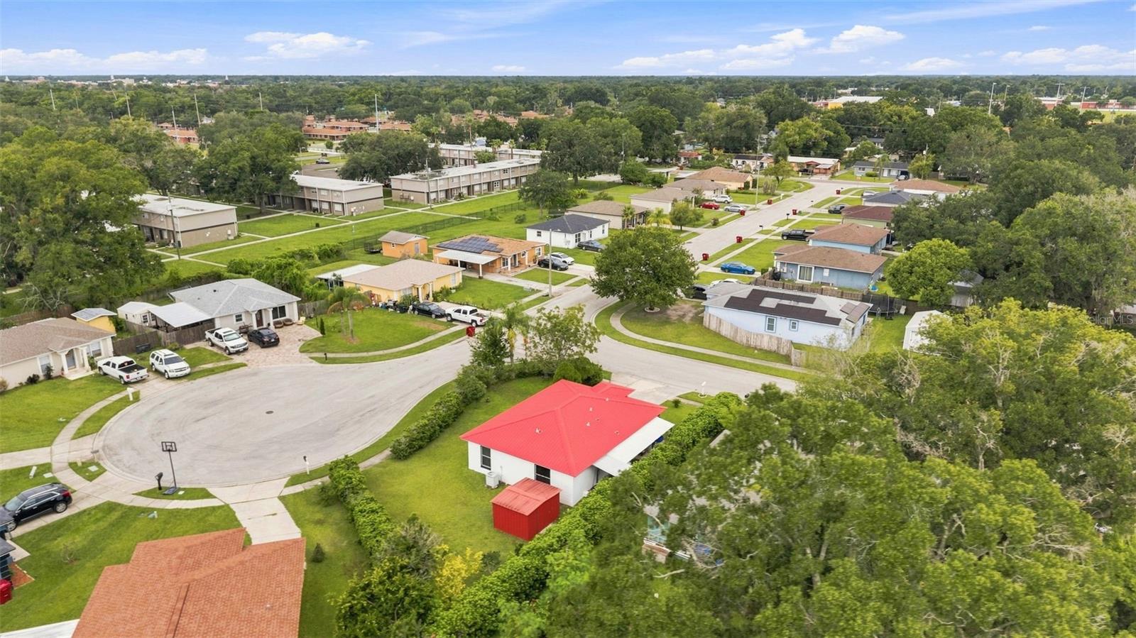 1801 BETHUNE DR