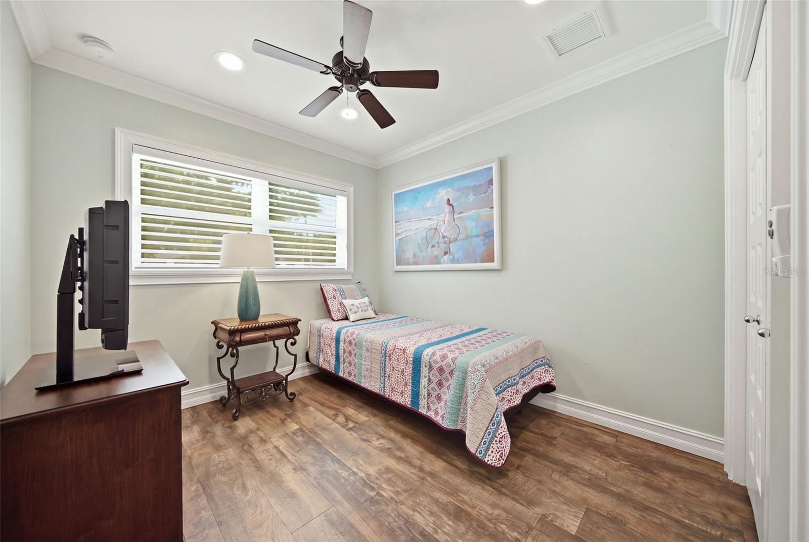 10715 CARROLLWOOD DR
