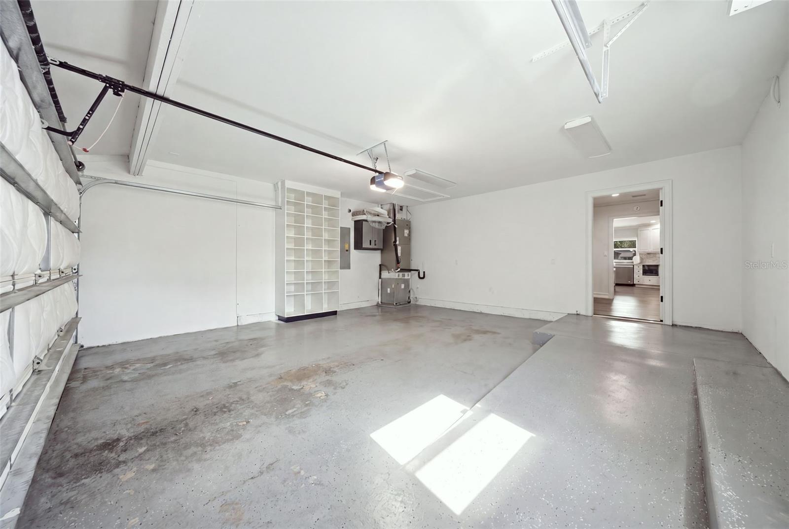 10715 CARROLLWOOD DR