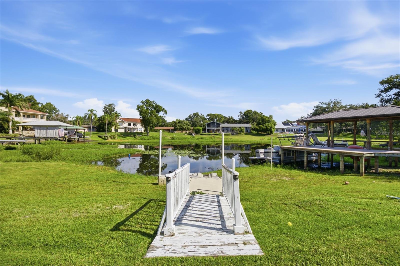 10715 CARROLLWOOD DR