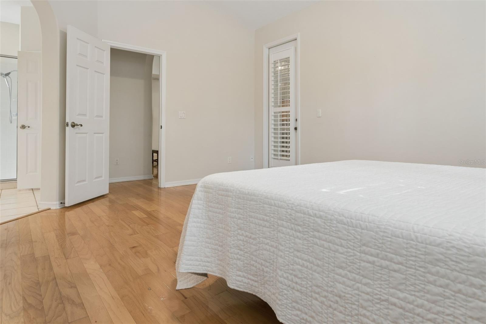 9703 HIDDEN COVE CT