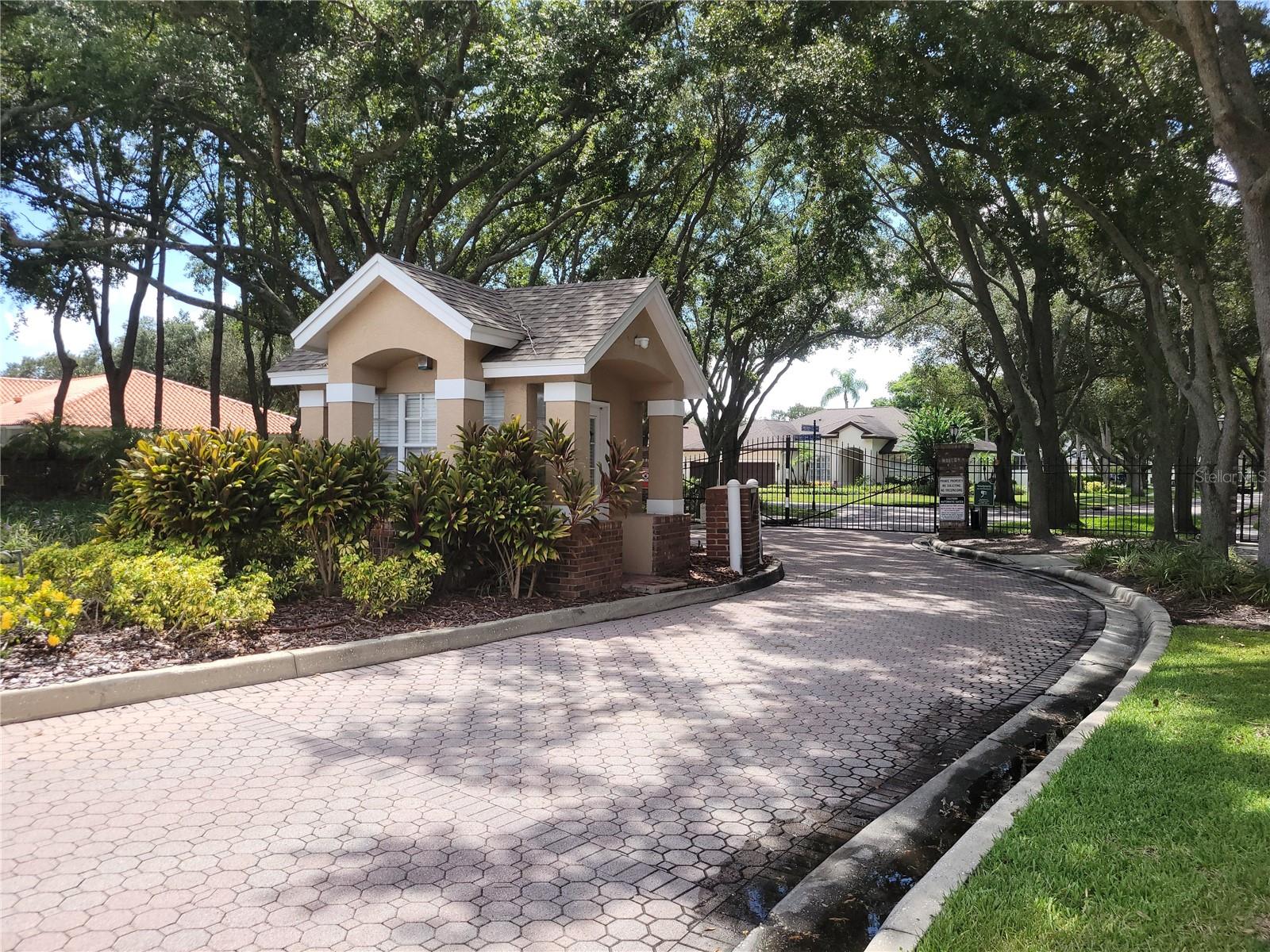 9703 HIDDEN COVE CT