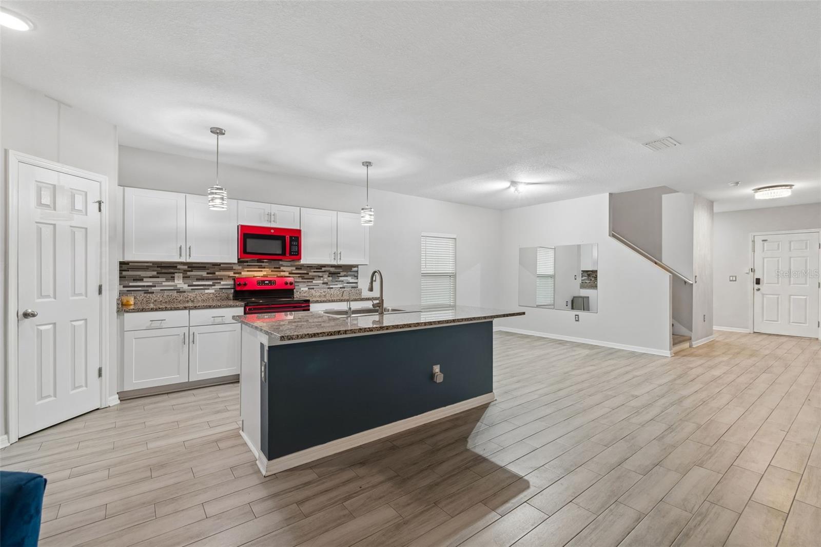 13113 FRUITVILLE WAY