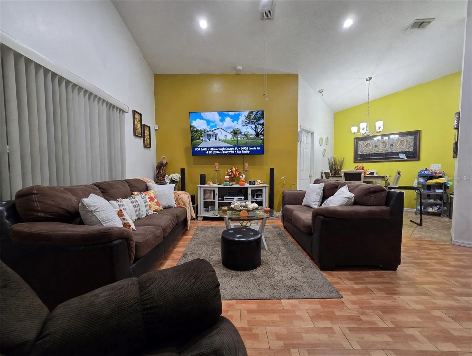 14926 LAURIE LN