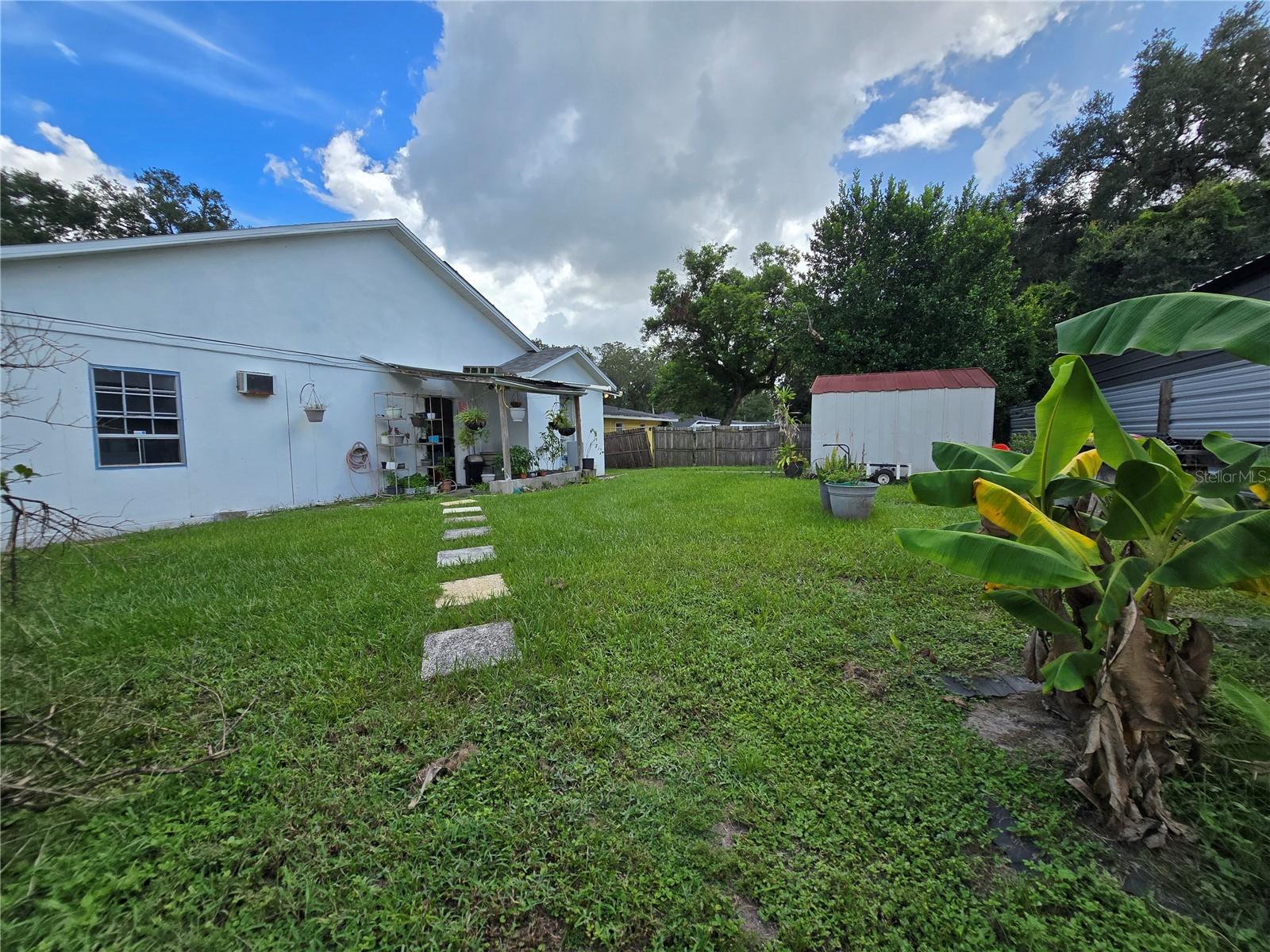 14926 LAURIE LN