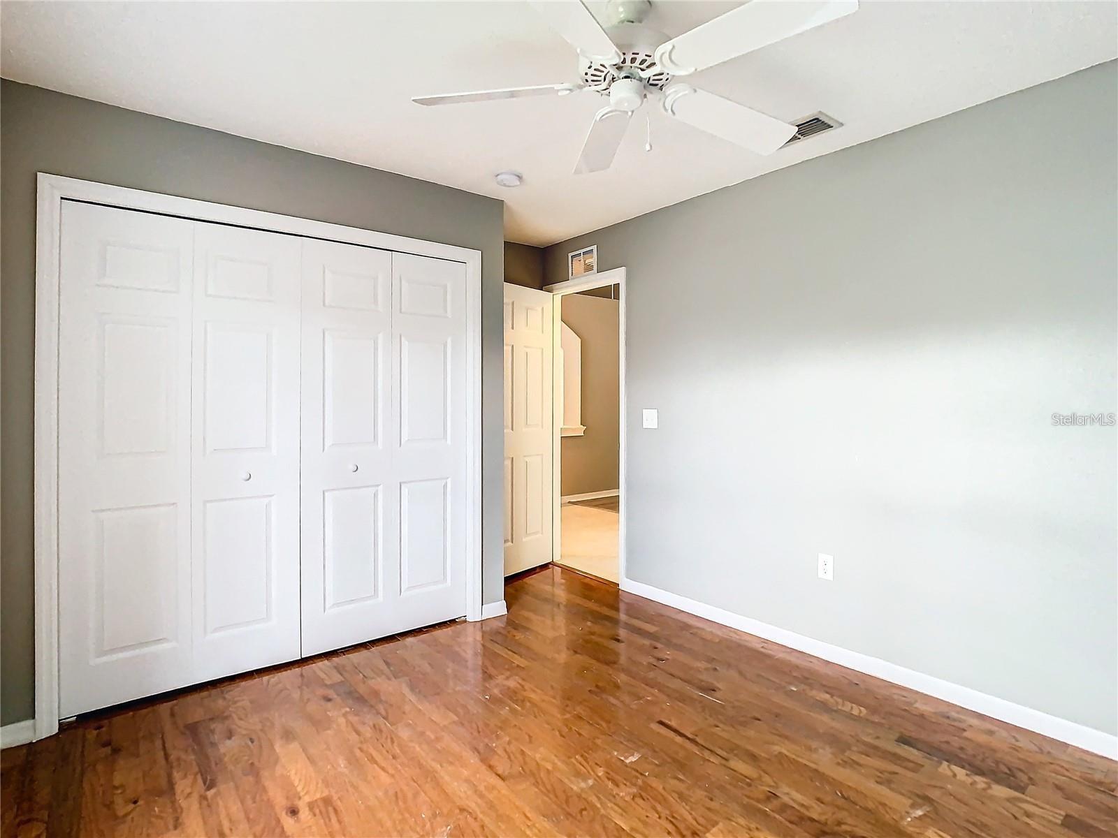 7823 FLORADORA DR