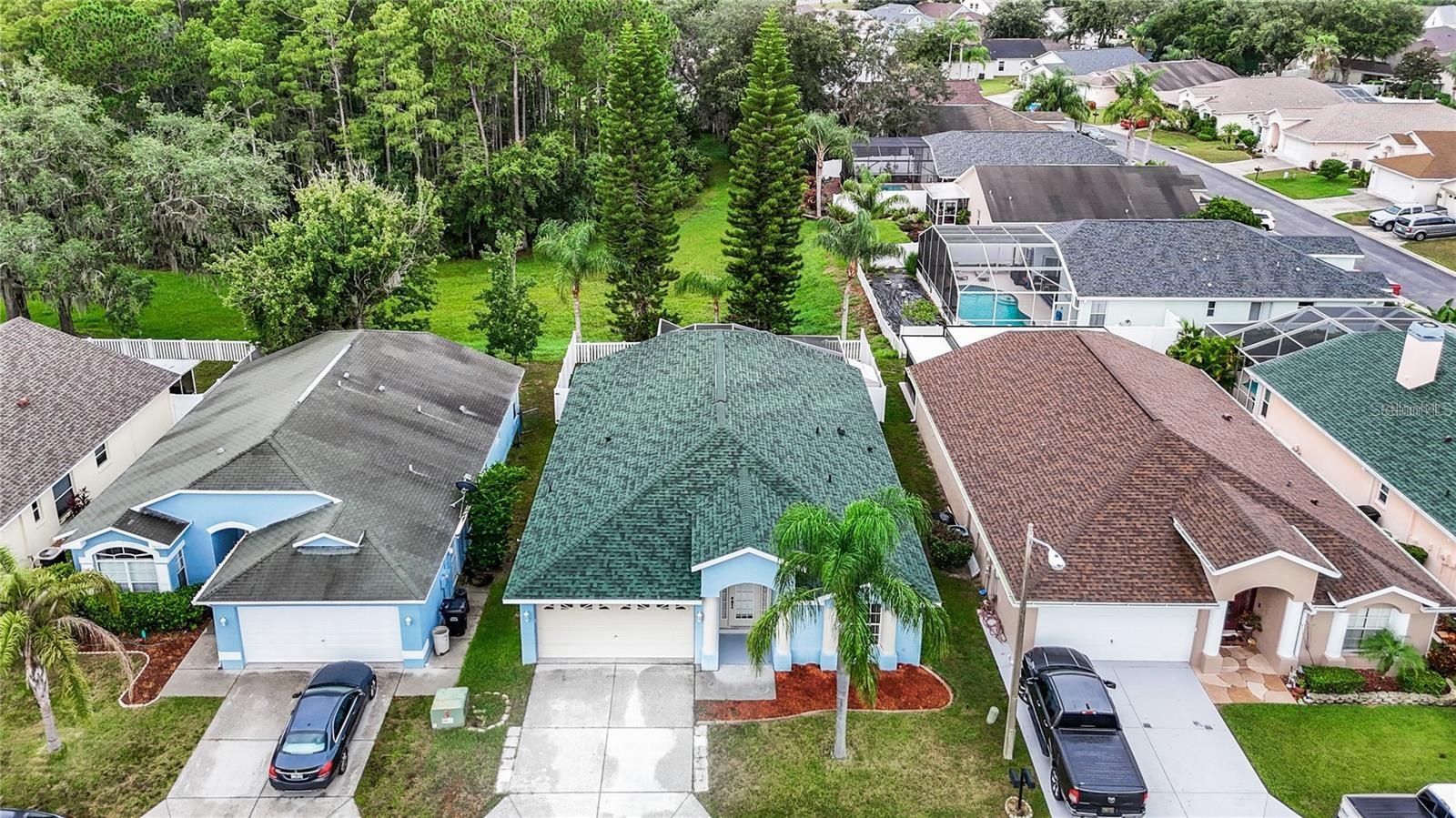 7823 FLORADORA DR