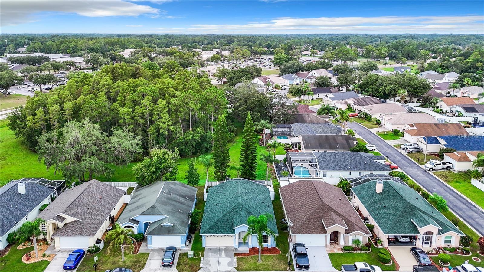 7823 FLORADORA DR