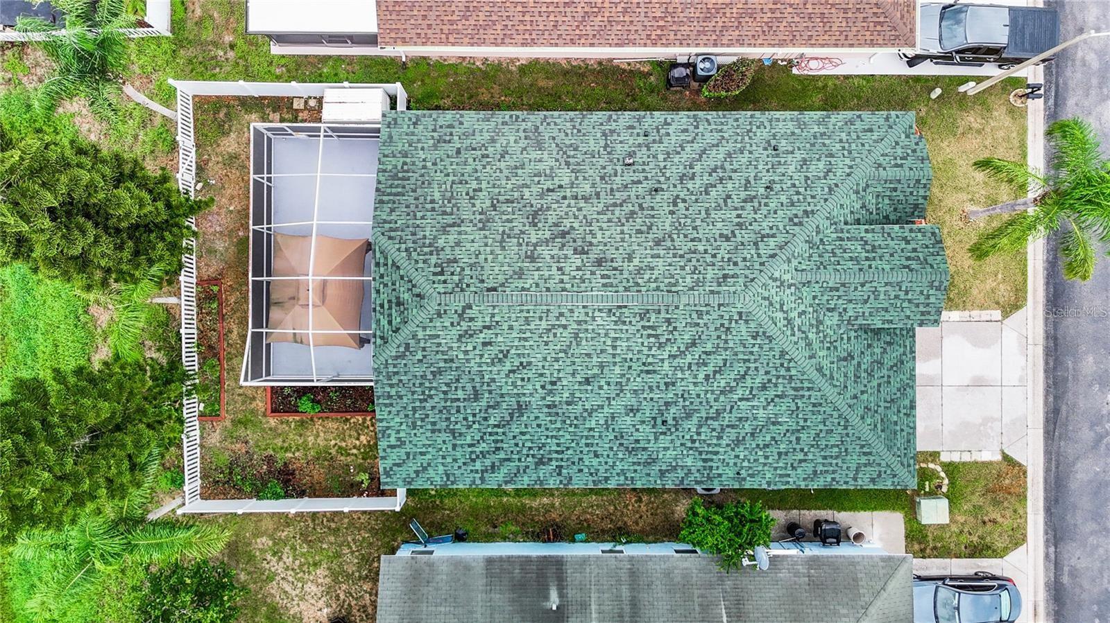 7823 FLORADORA DR