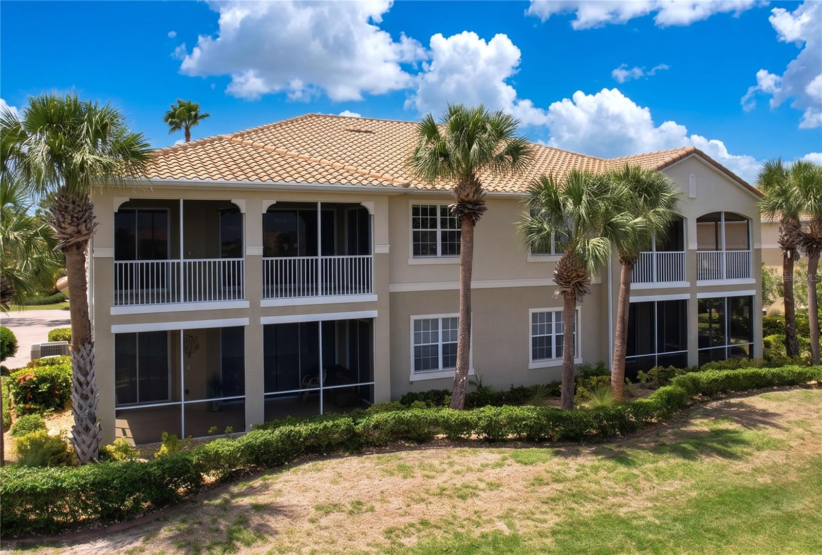 1338 EMERALD DUNES DR #35