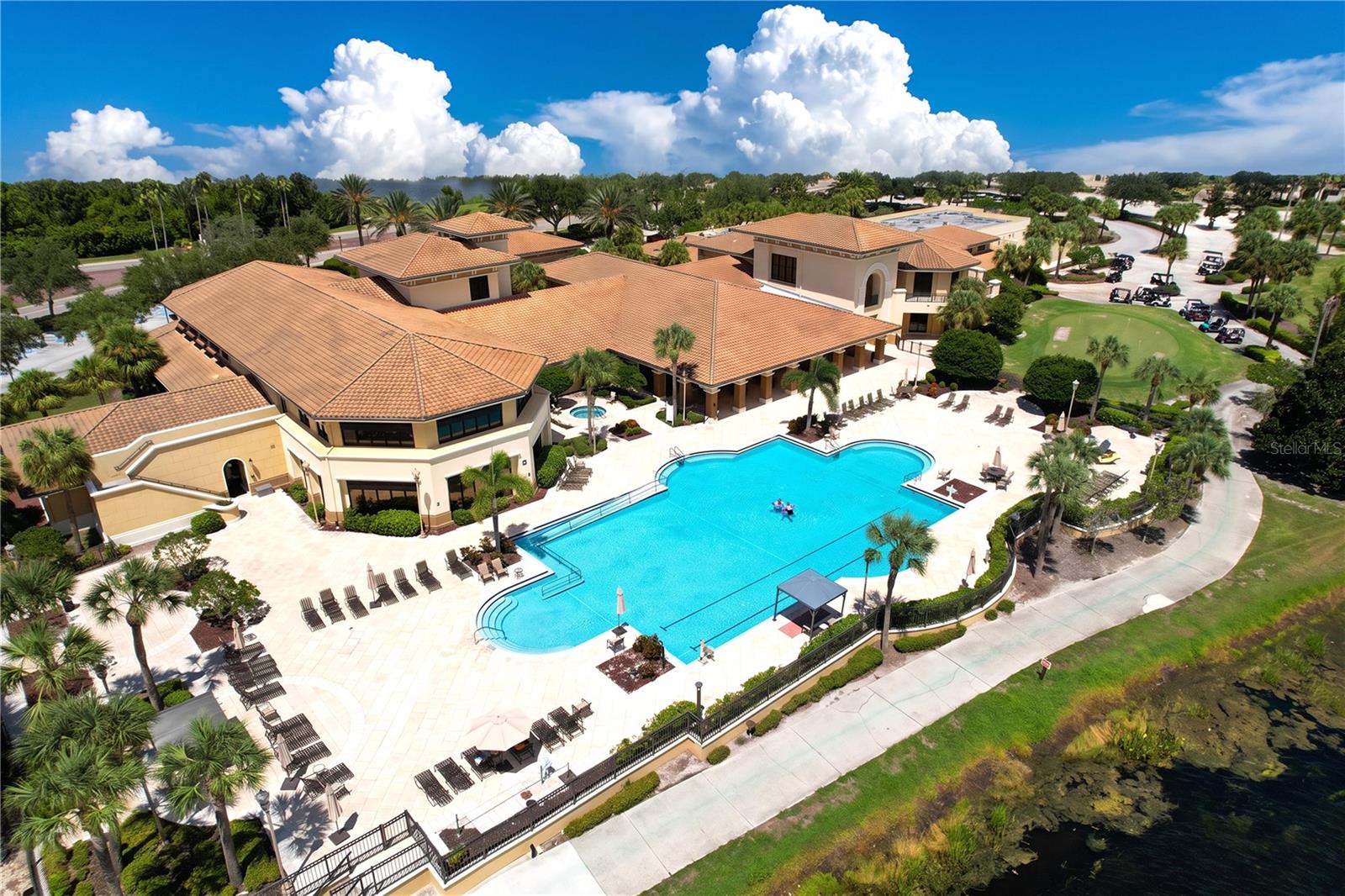 1338 EMERALD DUNES DR #35