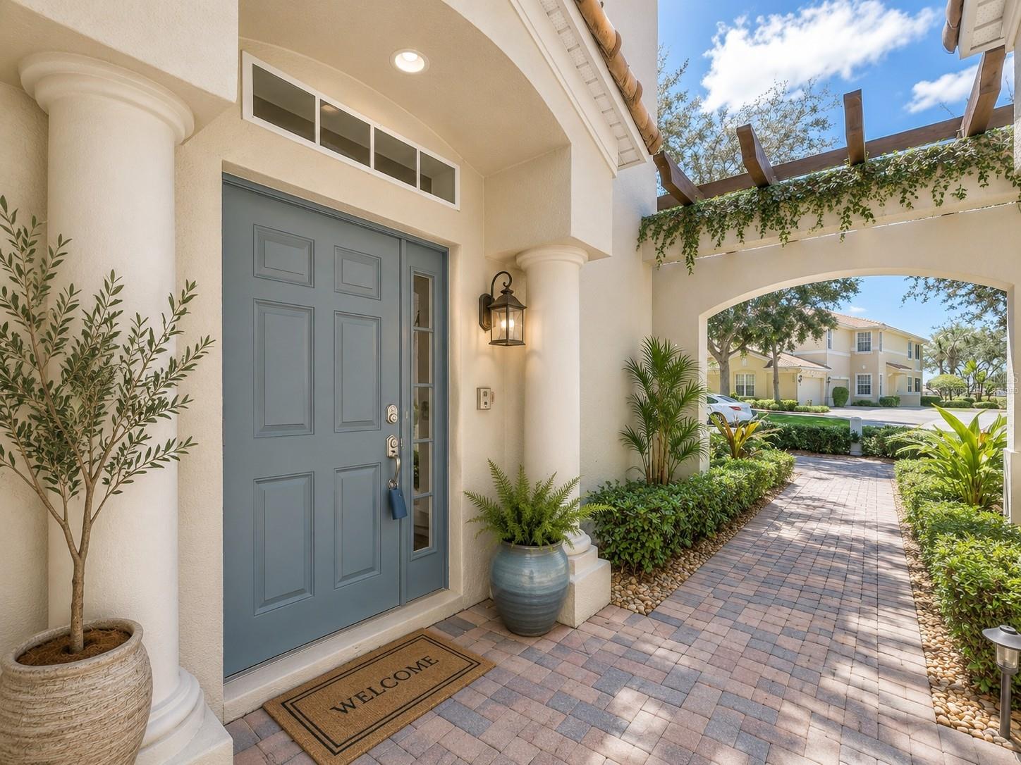 1338 EMERALD DUNES DR #35