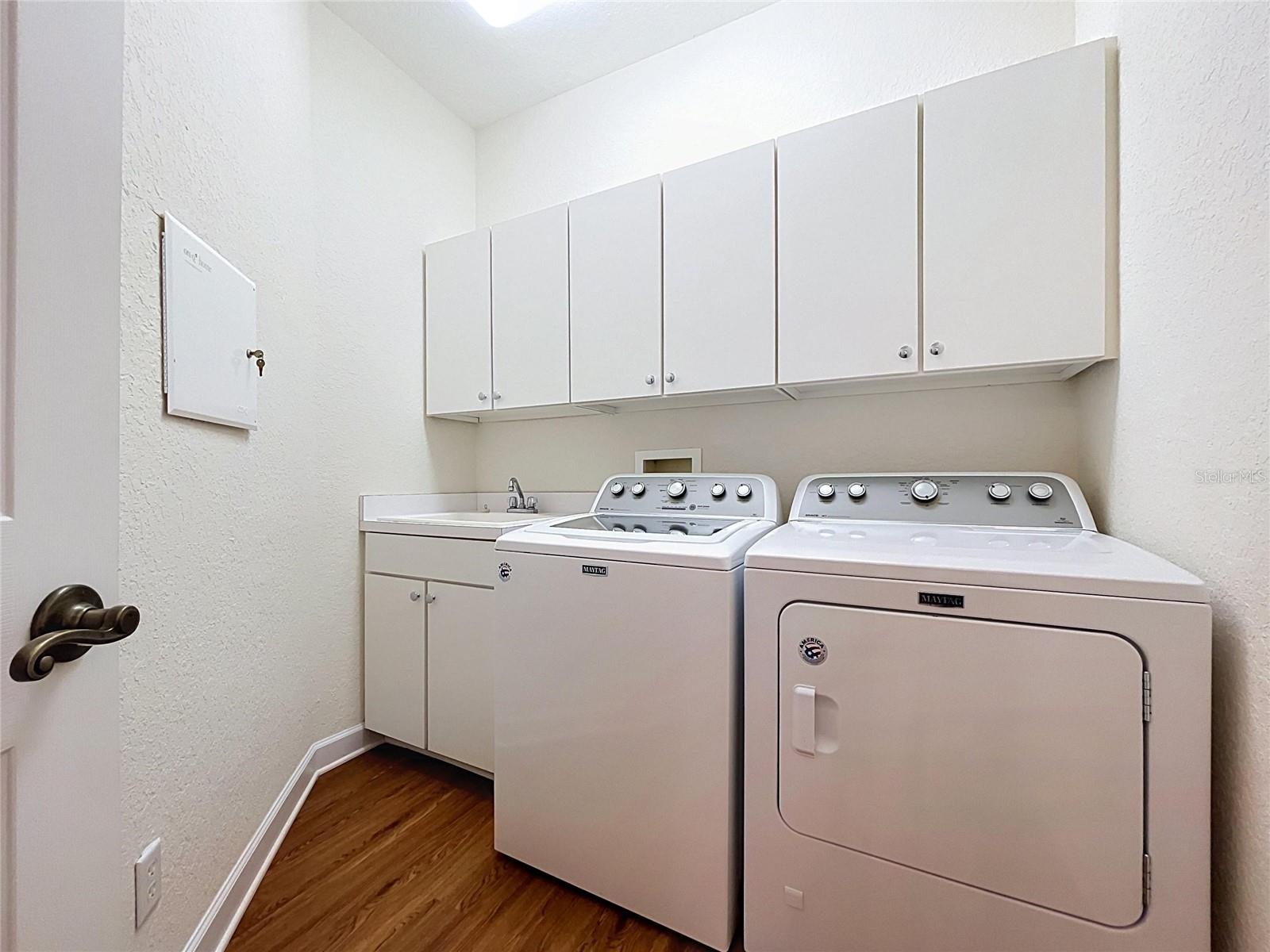 1338 EMERALD DUNES DR #35