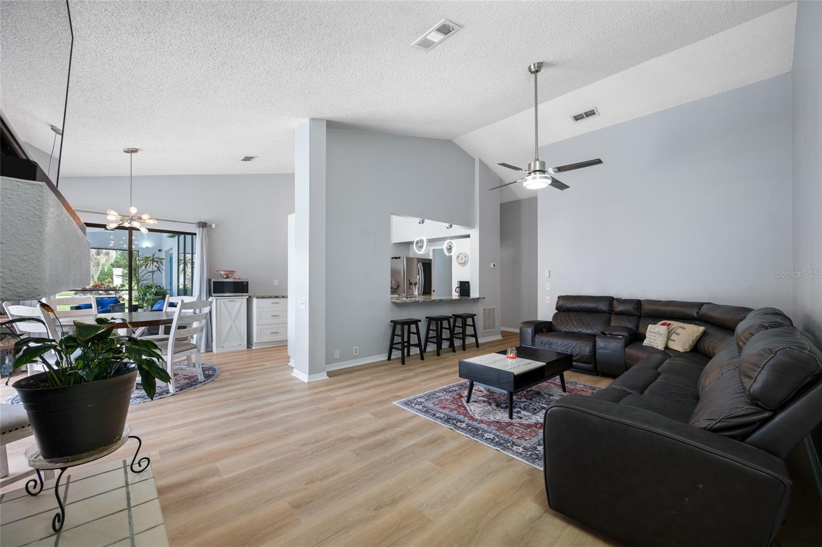 3225 HEARTHSTONE CT