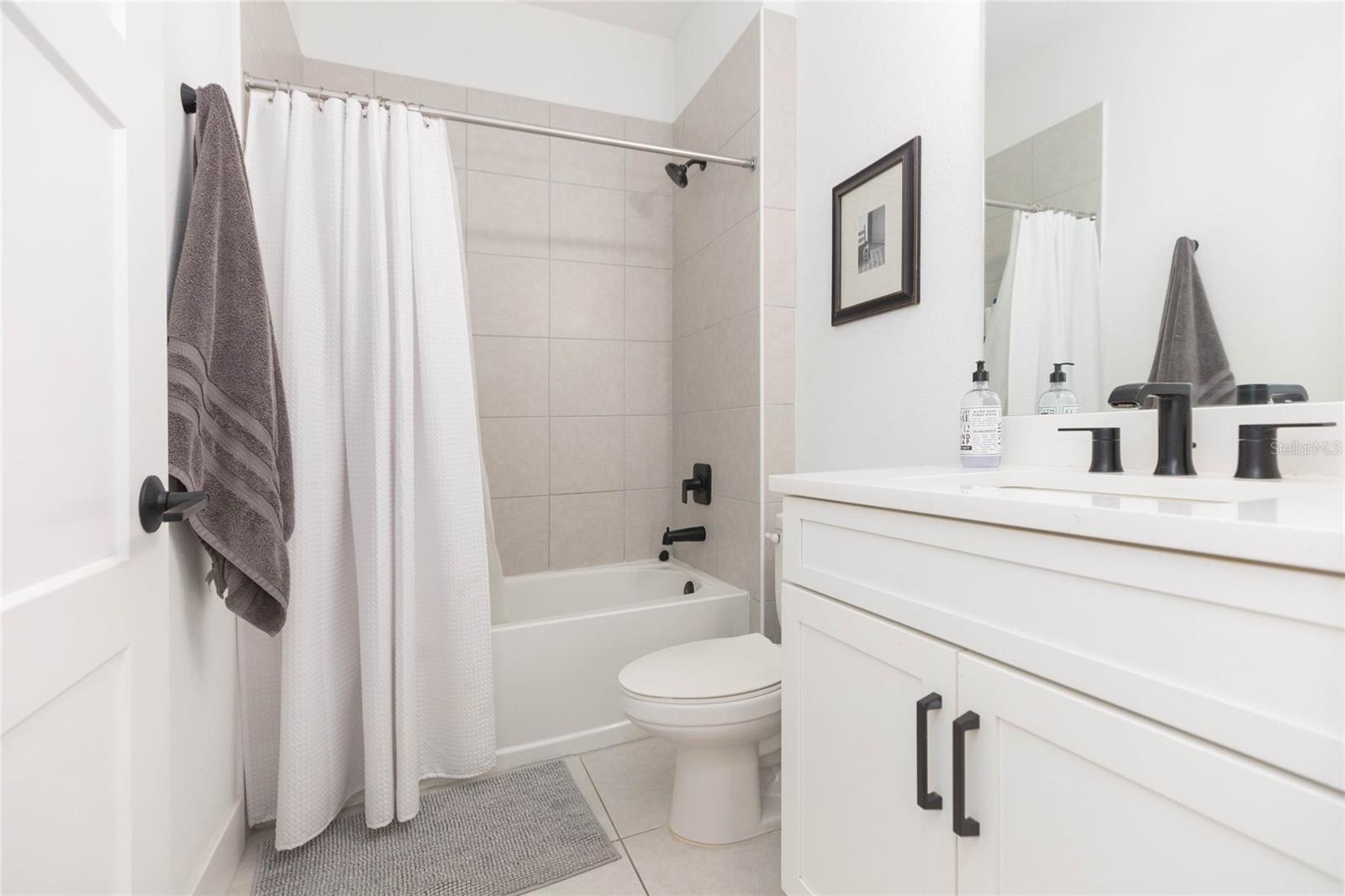 7122 ESTERO CT