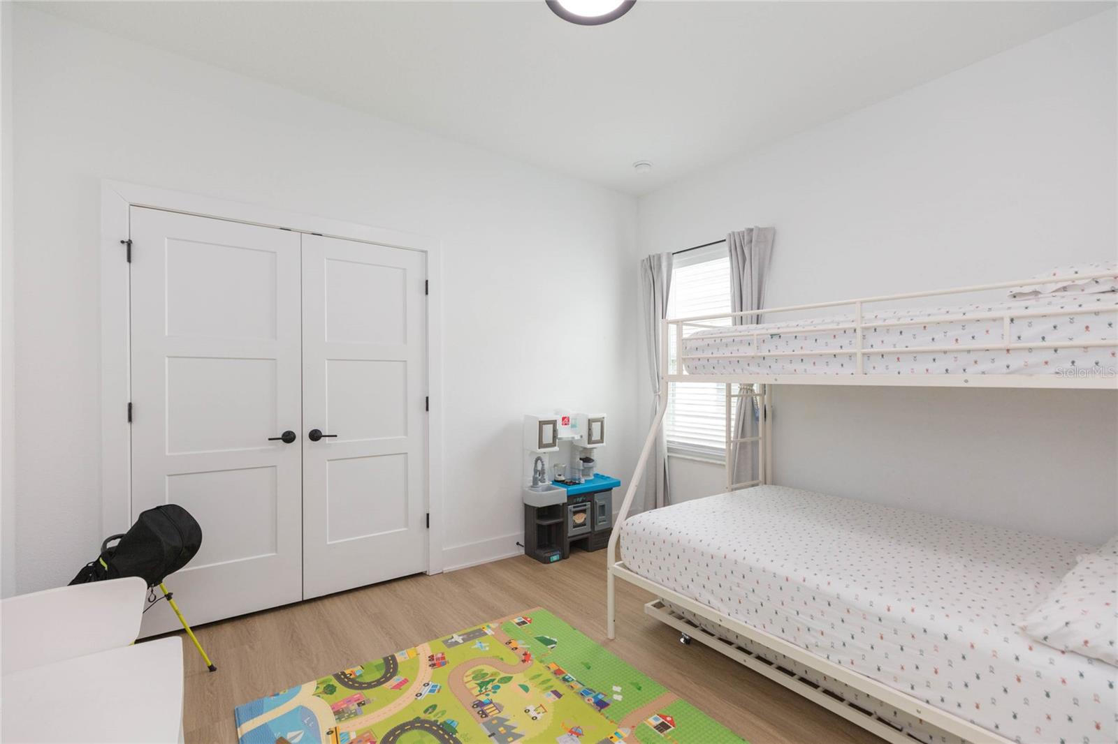 7122 ESTERO CT