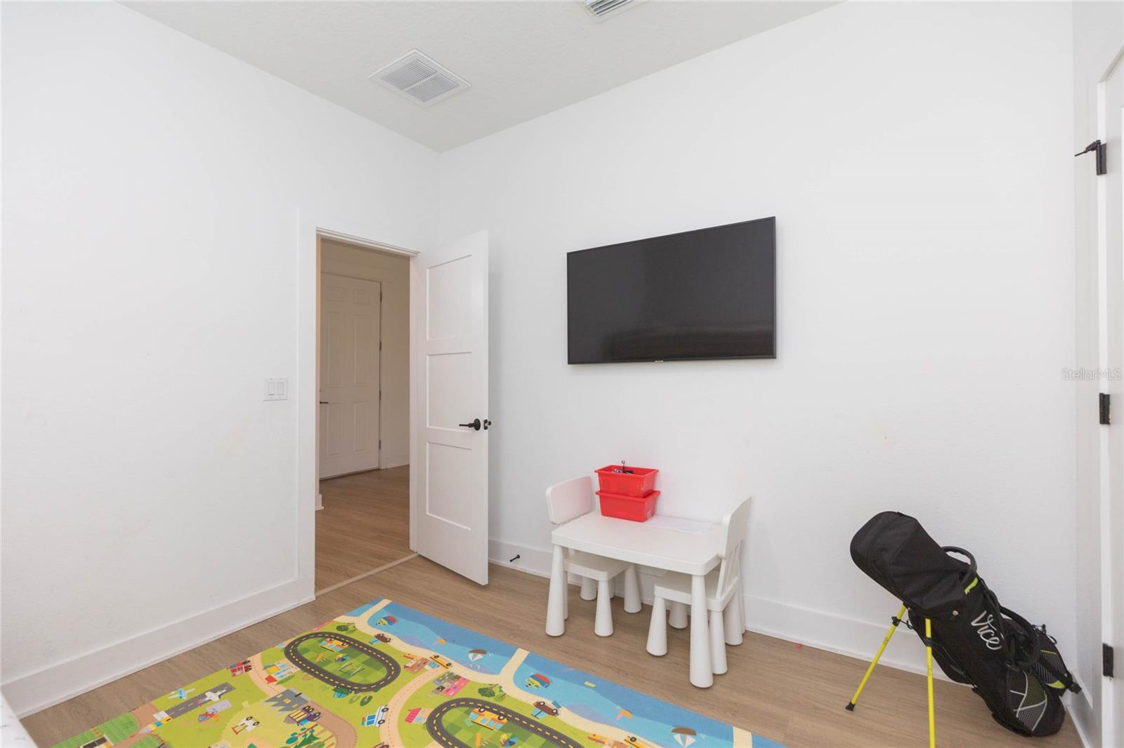 7122 ESTERO CT
