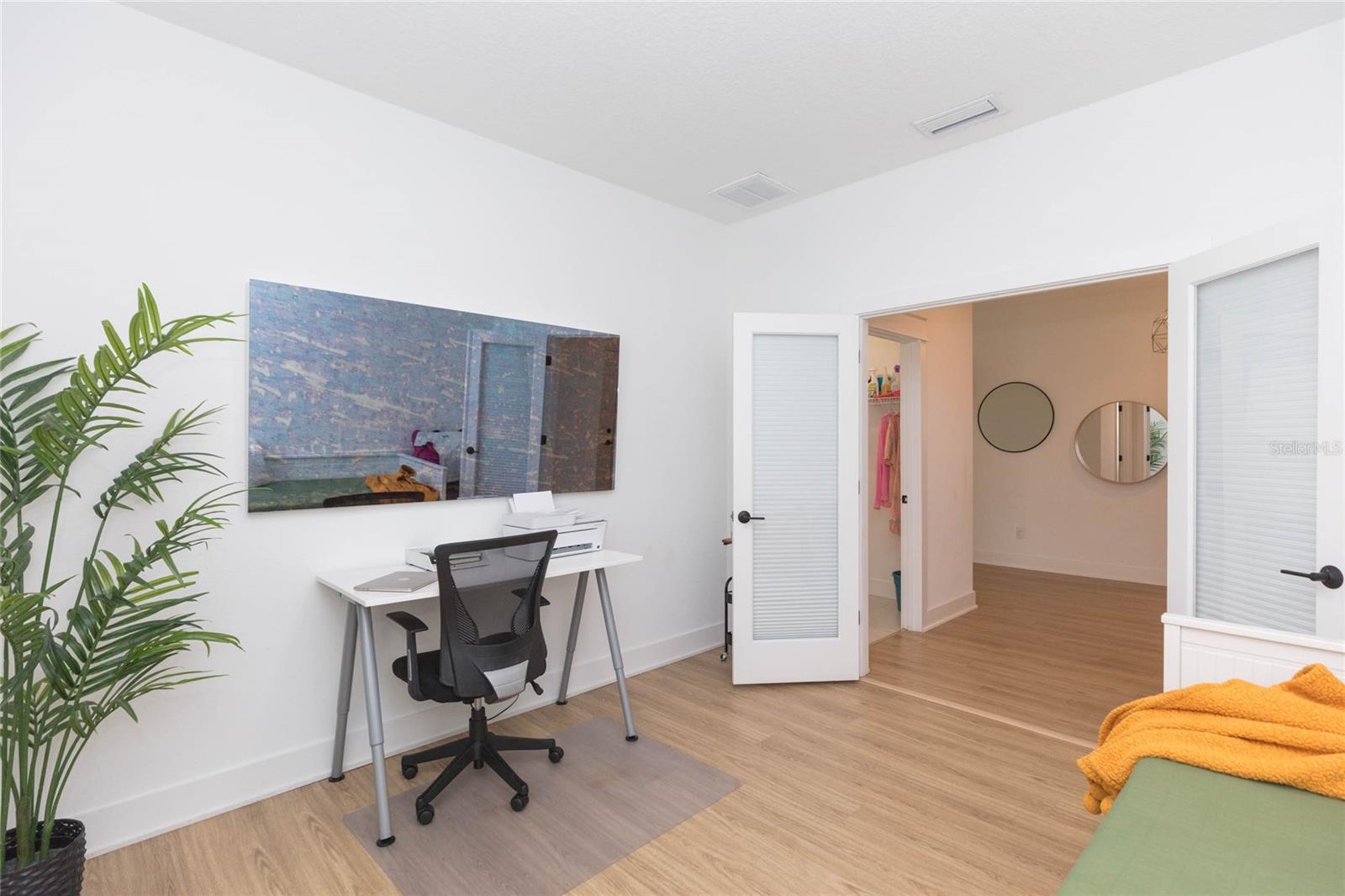 7122 ESTERO CT