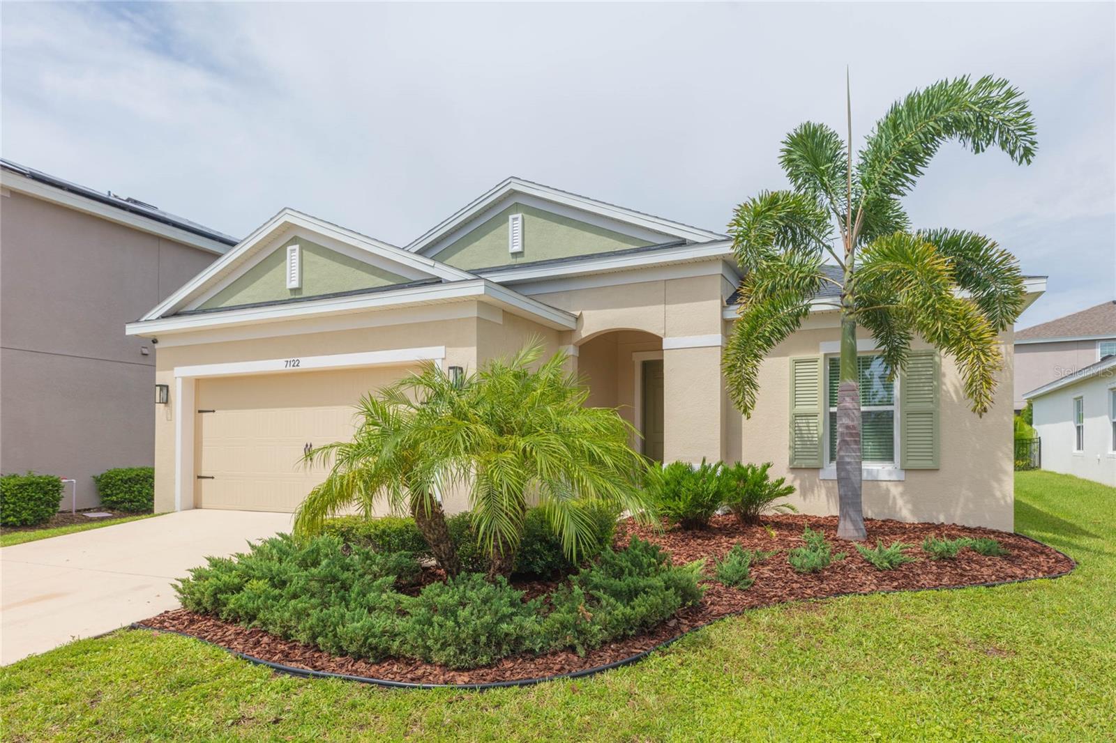 7122 ESTERO CT