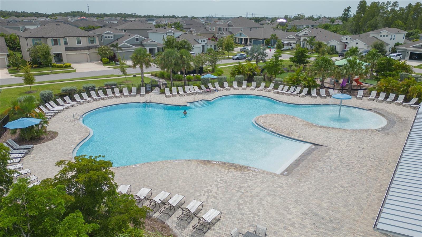 7122 ESTERO CT