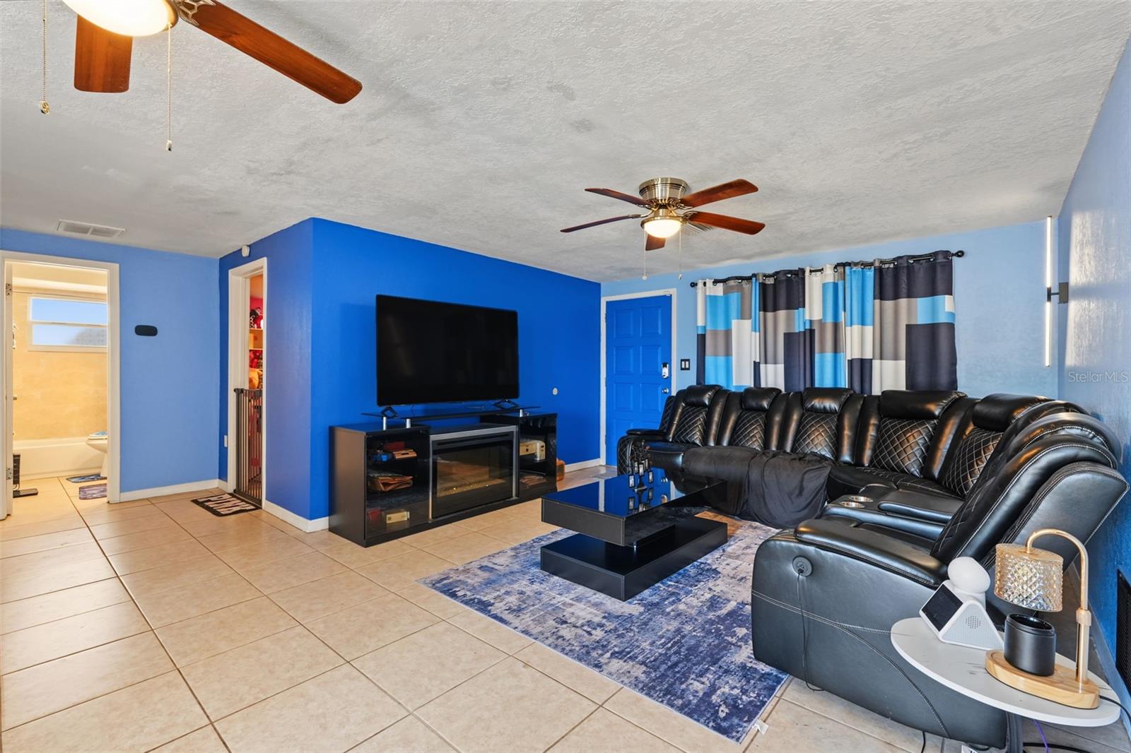 7041 WESTCOTT DR