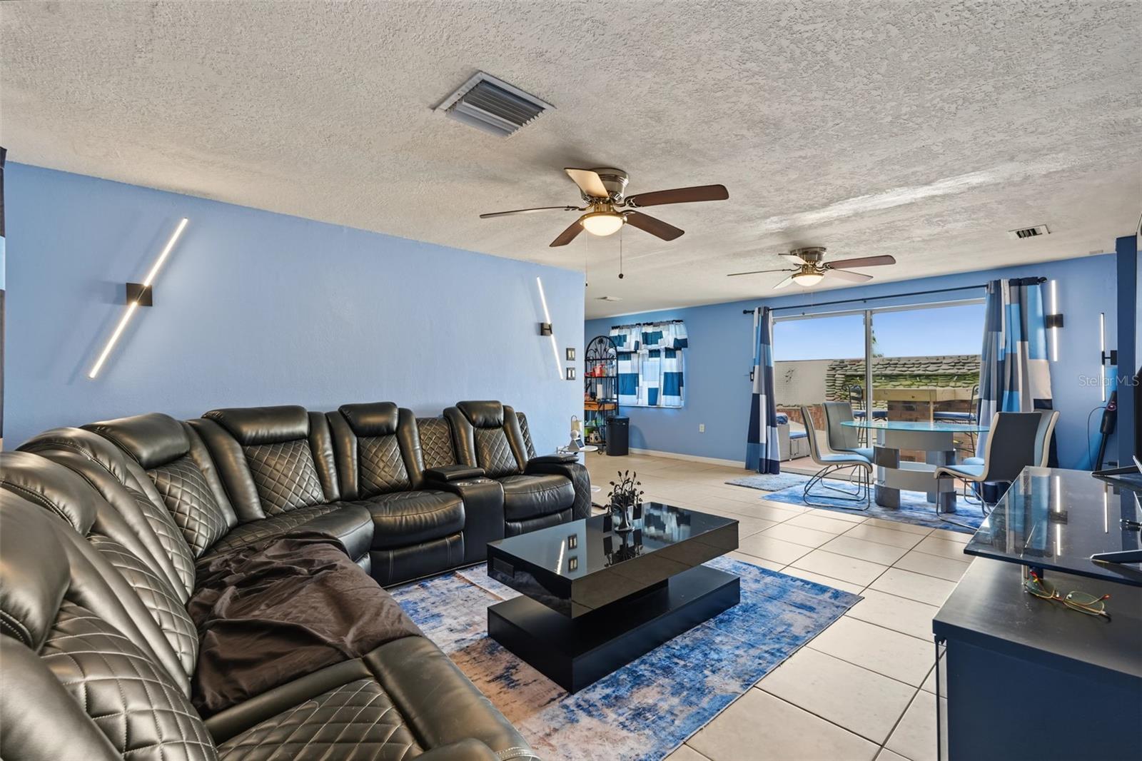 7041 WESTCOTT DR