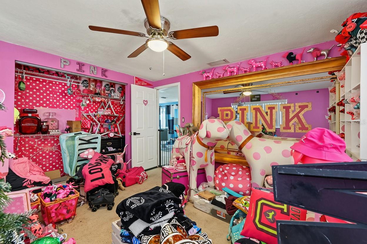 7041 WESTCOTT DR