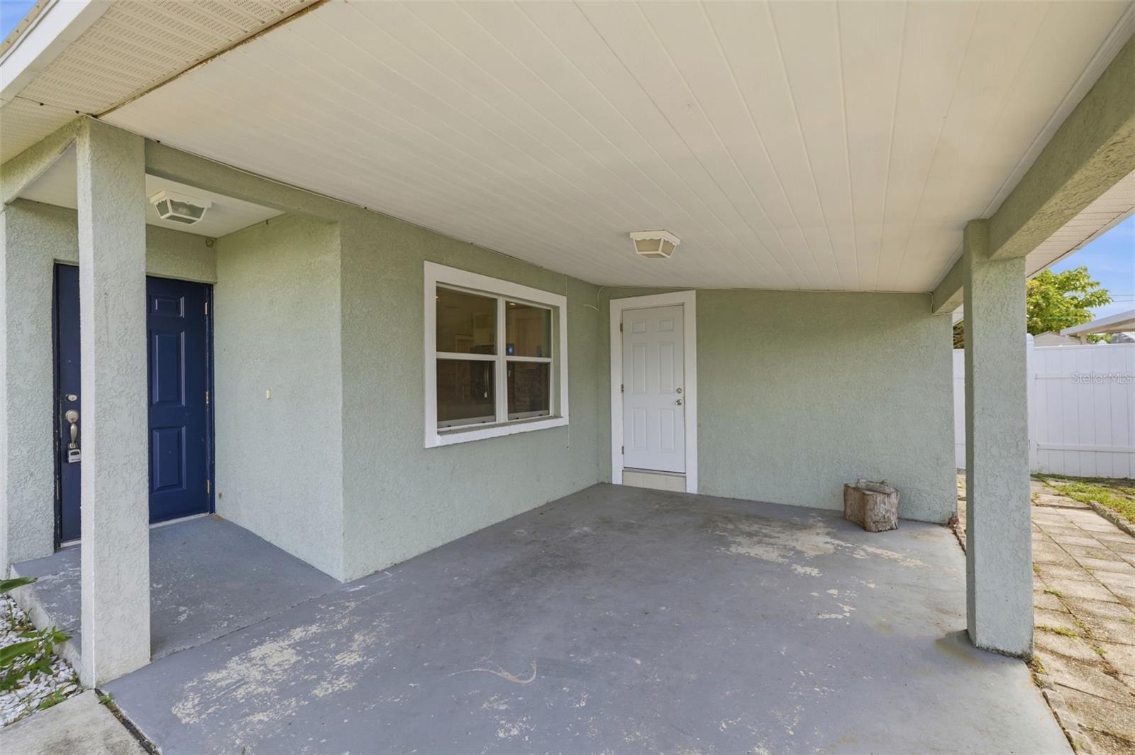 7806 TANGLEWOOD LN