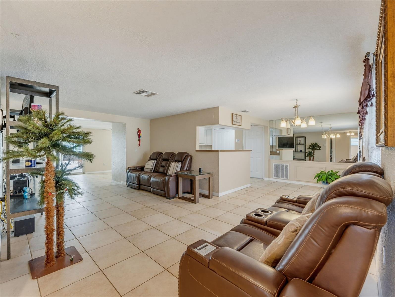 10744 OSCEOLA DR
