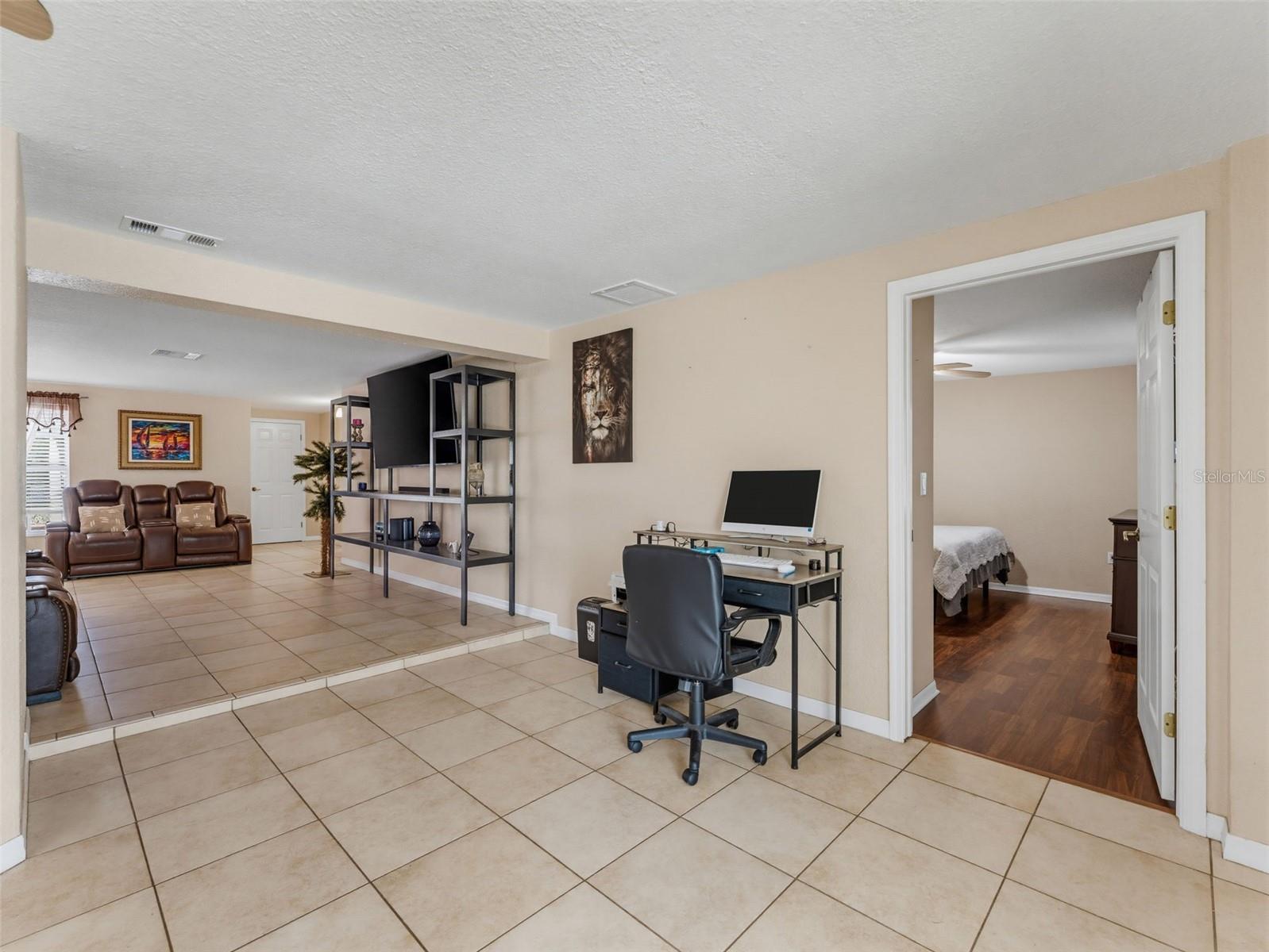 10744 OSCEOLA DR
