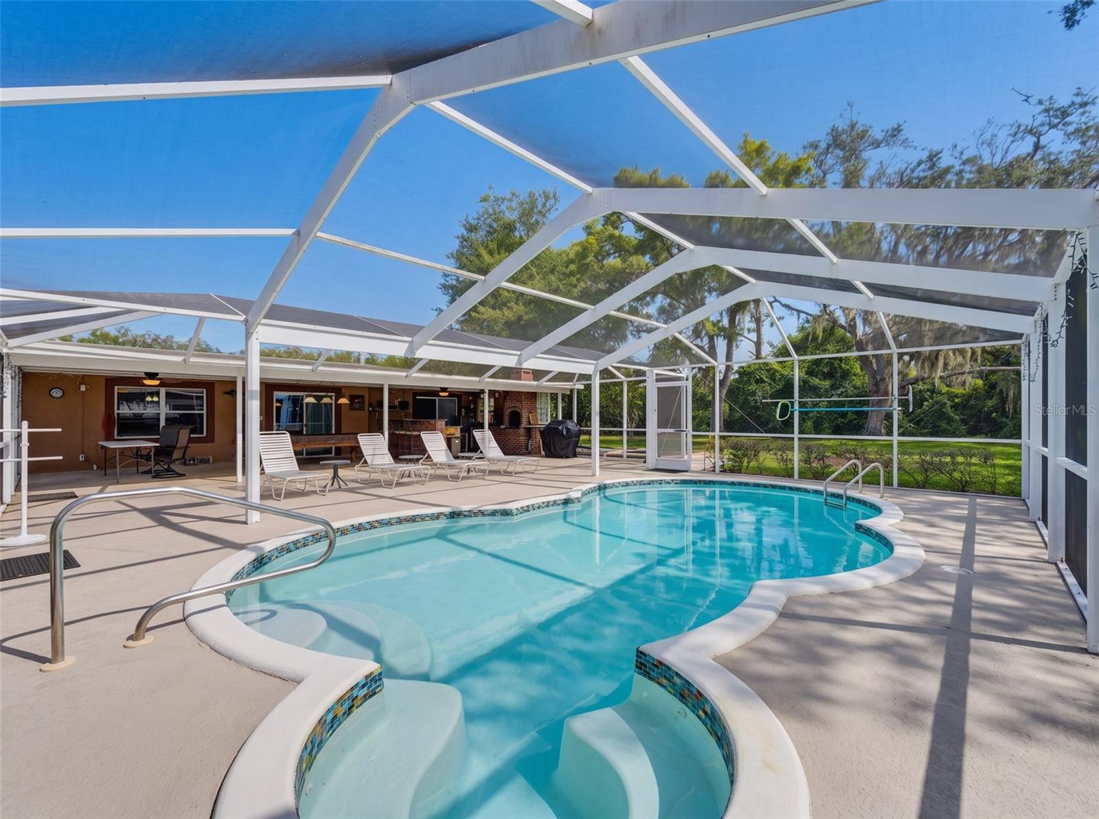 10744 OSCEOLA DR