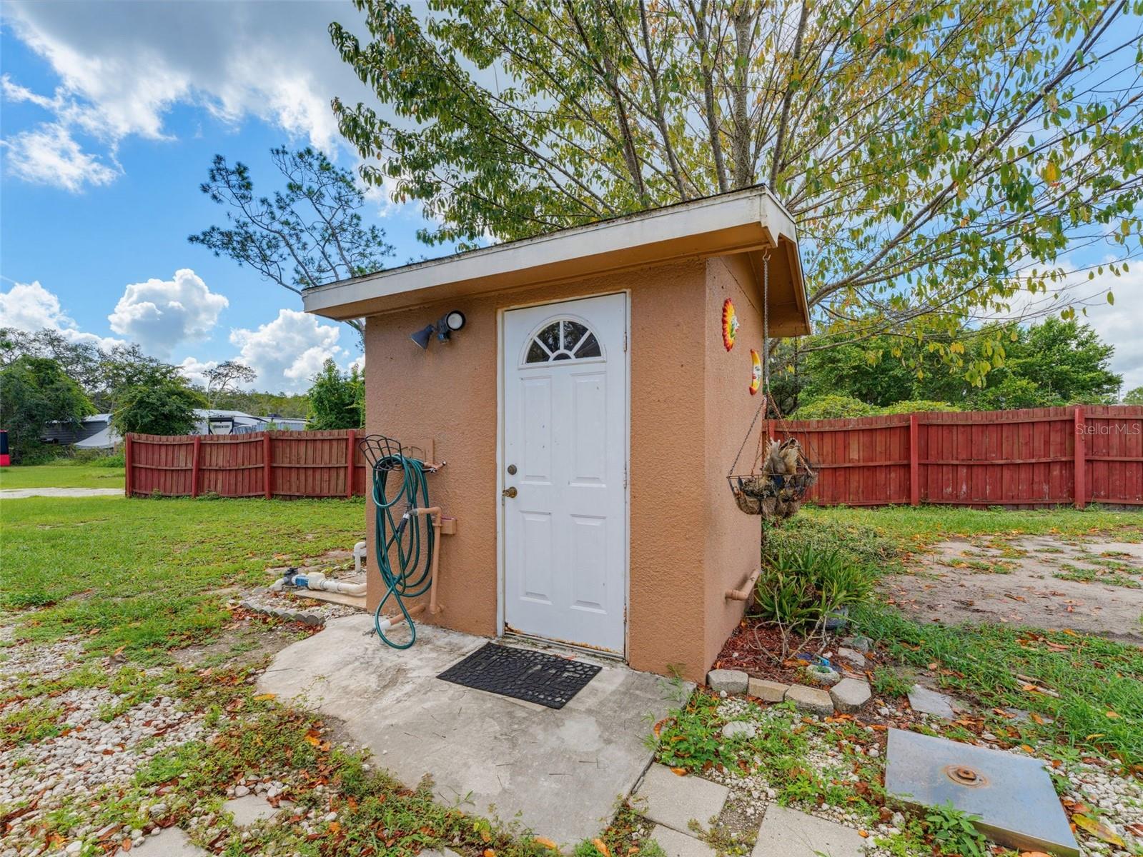 10744 OSCEOLA DR
