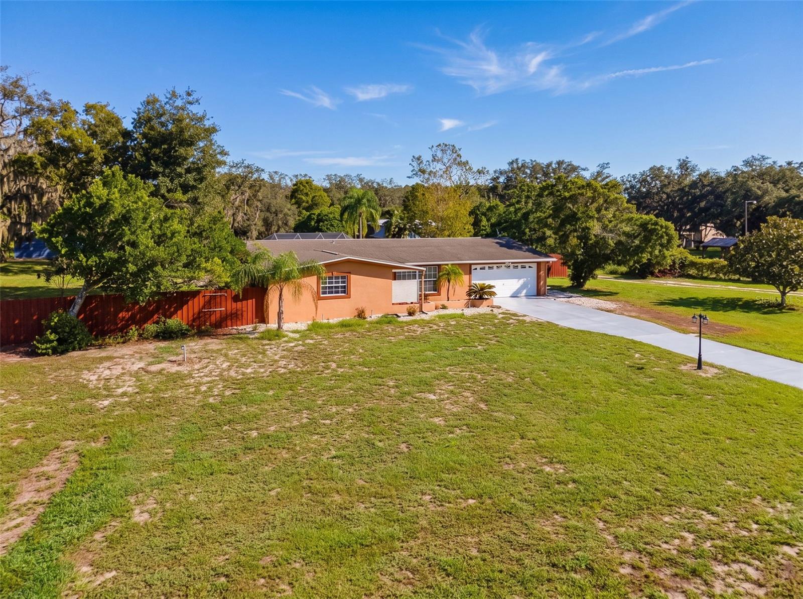 10744 OSCEOLA DR