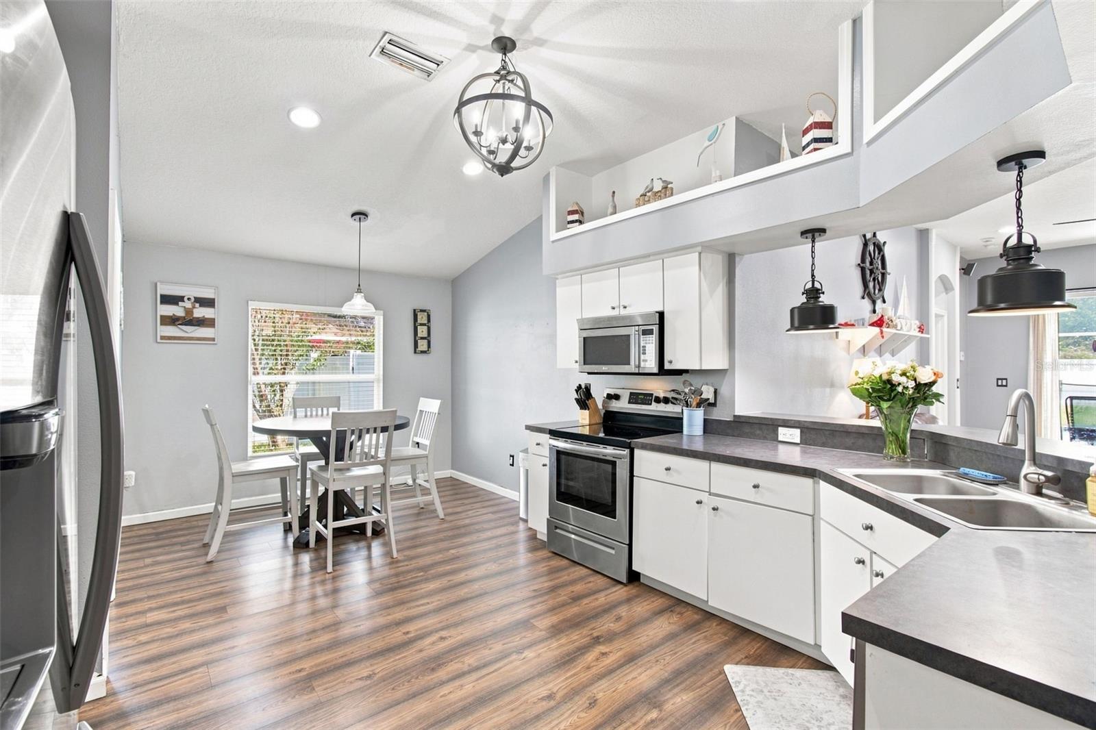 9710 WHITE BARN WAY