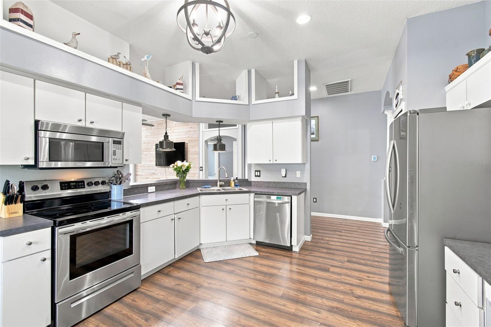 9710 WHITE BARN WAY