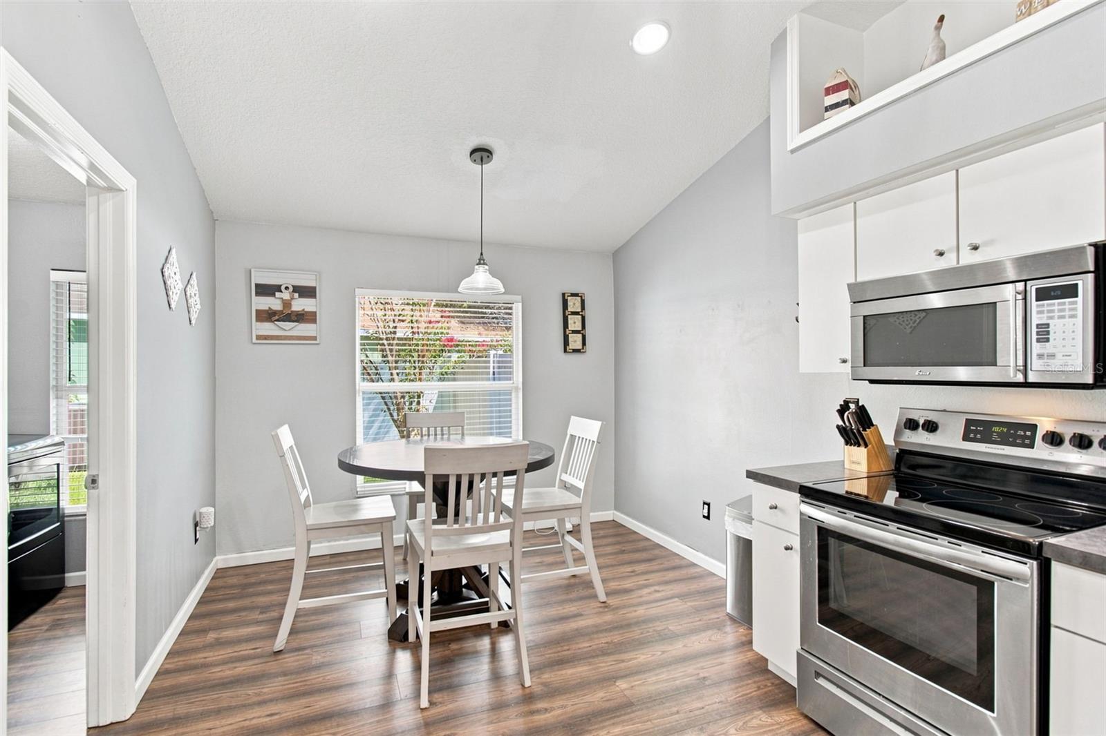 9710 WHITE BARN WAY