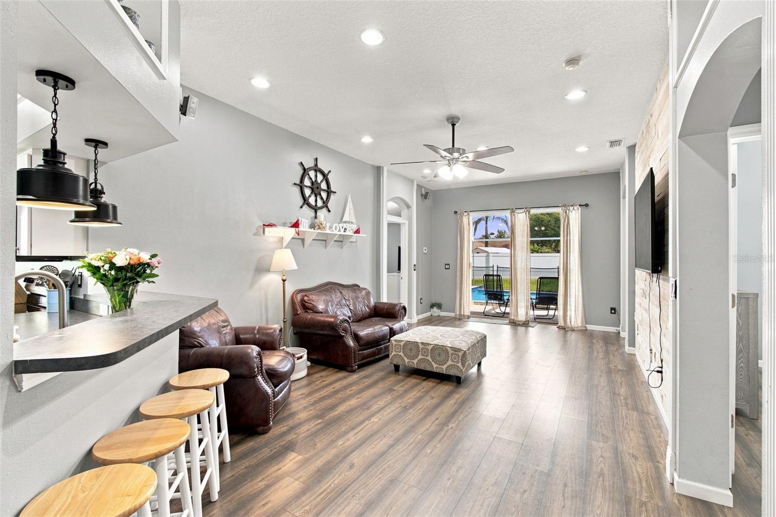 9710 WHITE BARN WAY