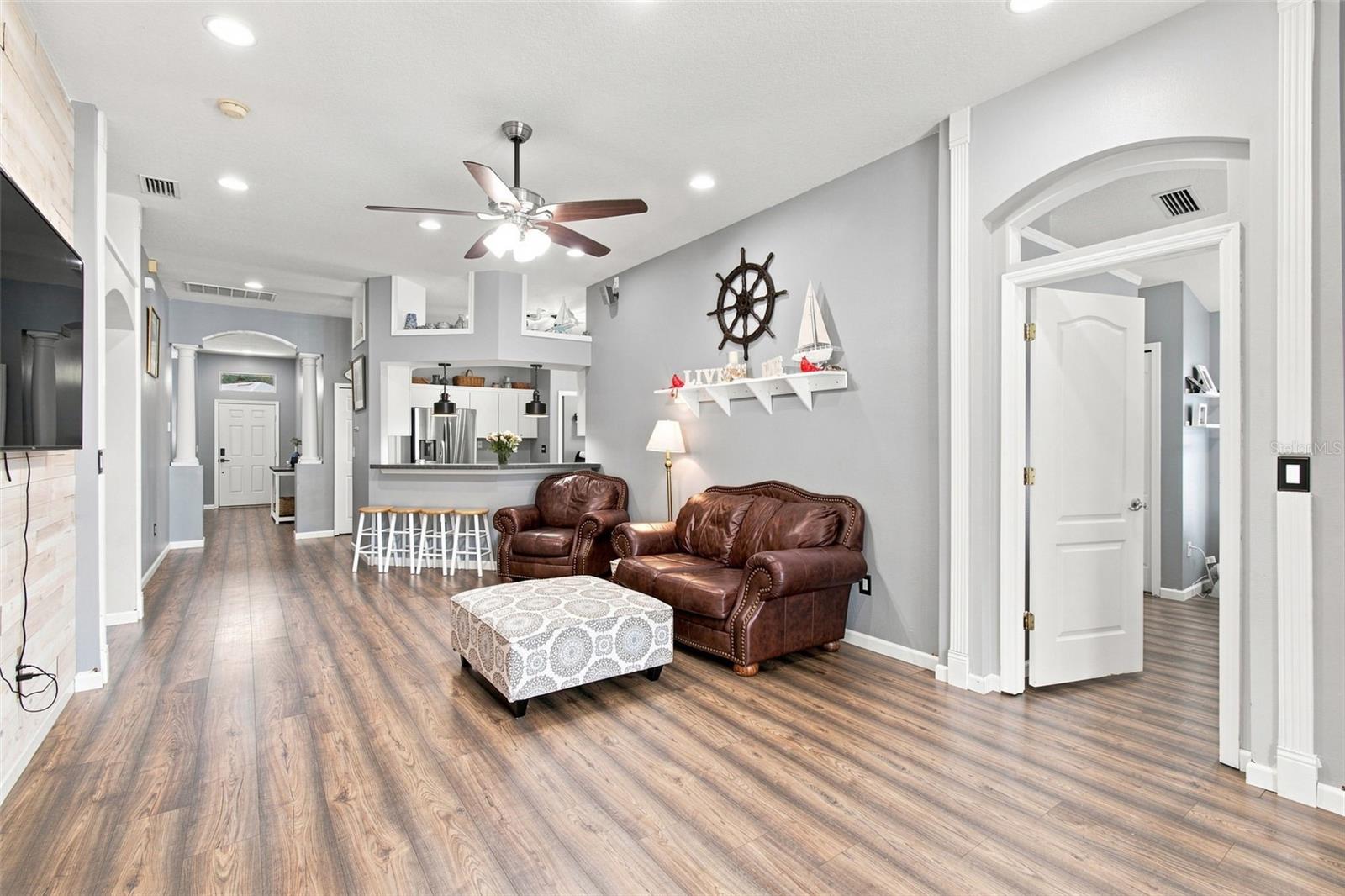 9710 WHITE BARN WAY